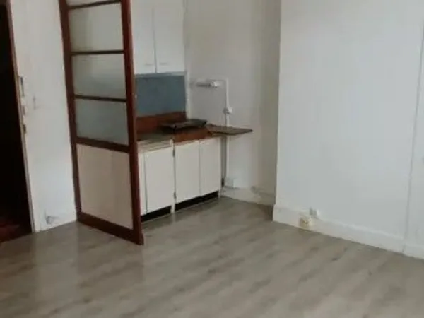 Beau studio 23m² quartier Prébendes à Tours 