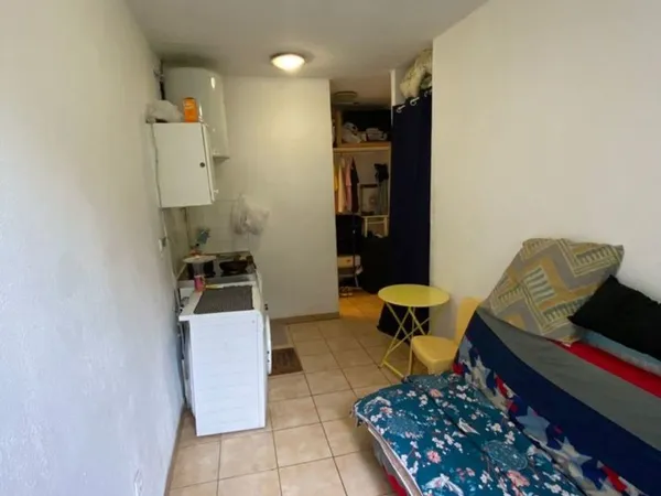 Chambre de 15 m² Centre-ville Marseille 