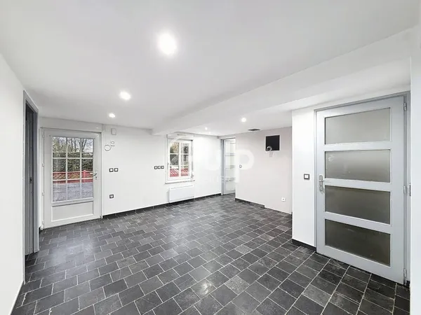 Maison de plain-pied 6 pièces 107 m² 