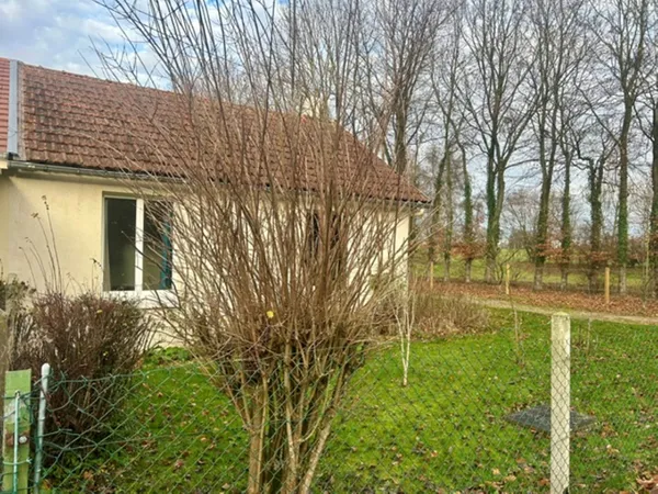 Maison bosc le hard 50m² - 532m² de jardin - 2 chambres - Cuisine séjour - Salle de douche - 