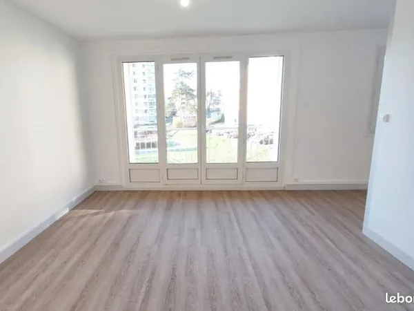 Appartement 4 pièces 69 m² 