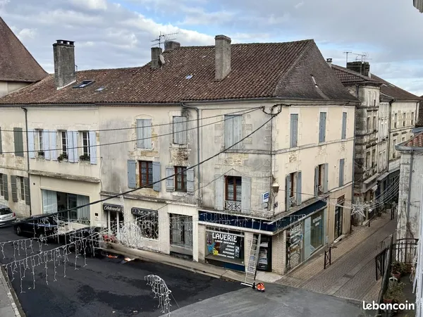 Maison 15 pièces 400 m² 