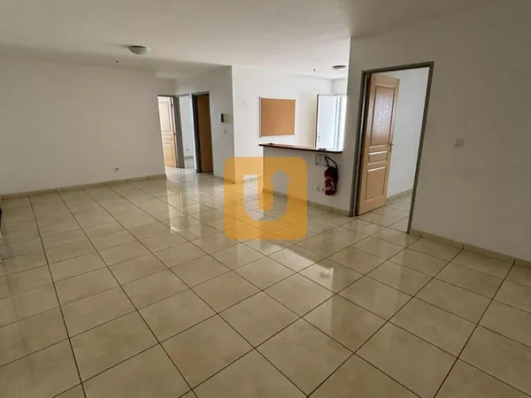 Appartement 4 pièces 80 m² 