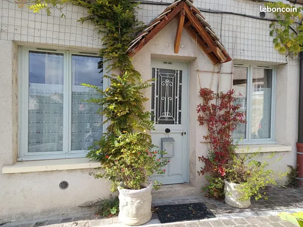 Studio meublé 