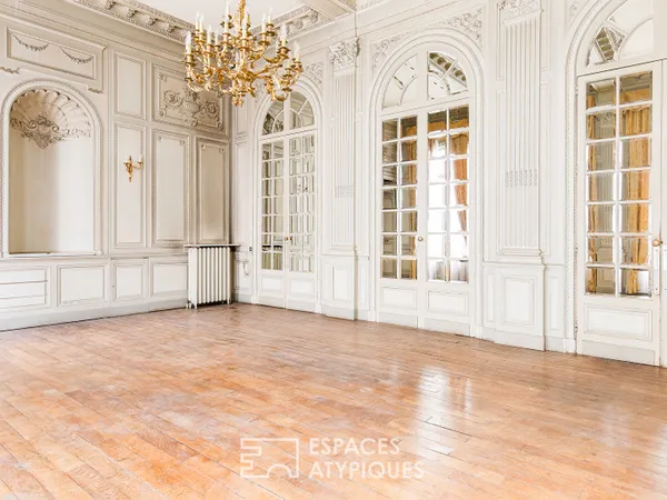 Appartement à rénover aux Carmes 