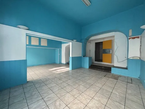 Local commercial 88 m²