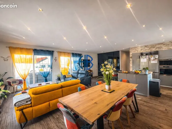Maison 6 pièces 140 m² 