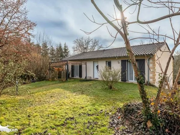 Pavillon 6 pièces 139 m² 