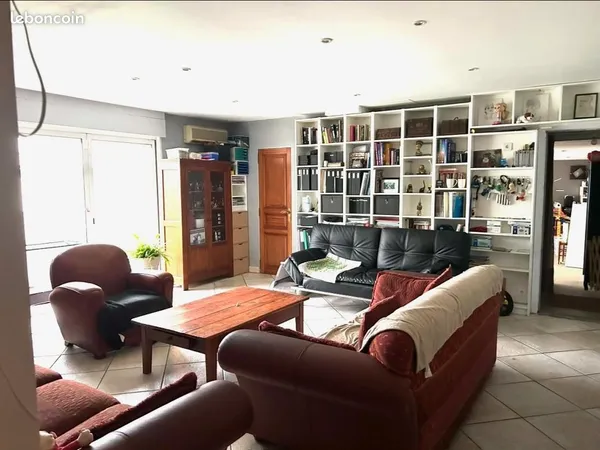Immeuble 200 m² 