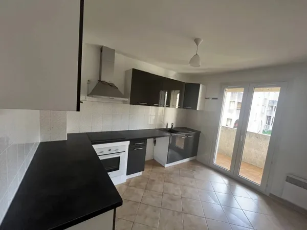 Appartement 3 pièces 79 m² 