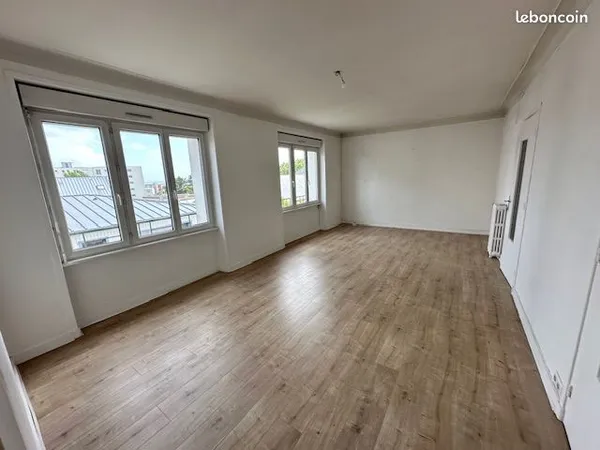 Appartement 4 pièces 80 m² 