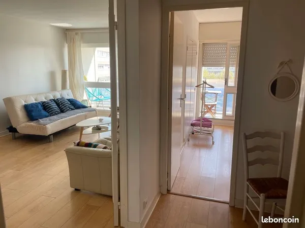 Appartement T3 76m/2 traversant 2ch séparées 