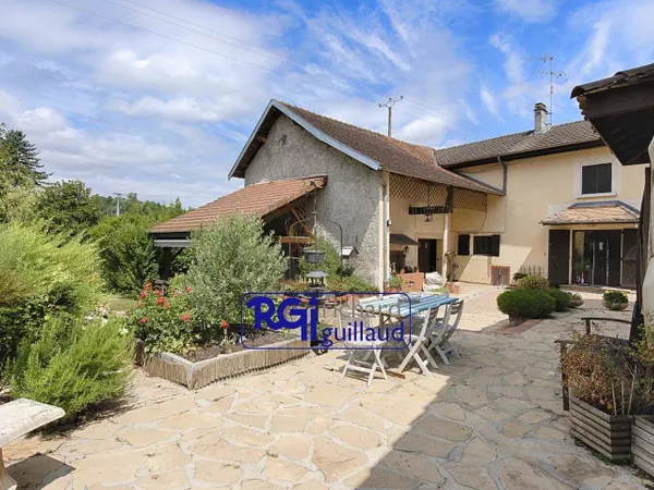 Maison 6 pièces 190 m² 