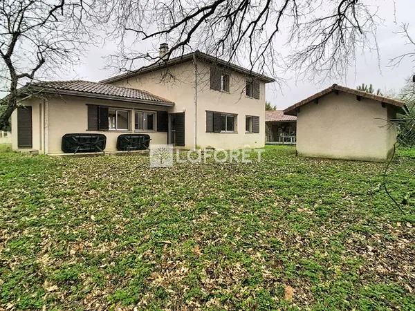 Maison 7 pièces 173 m² 