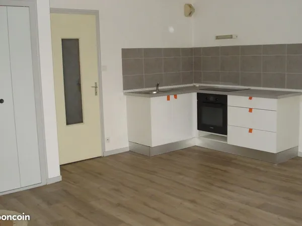 Loue appartement F3 