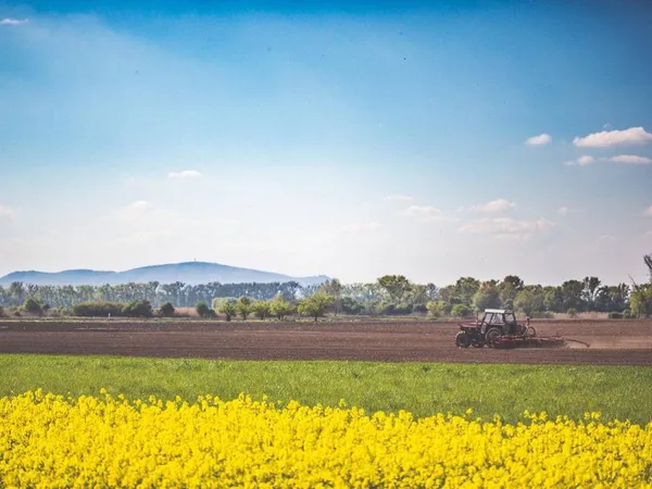 Terrain 102500 m² 