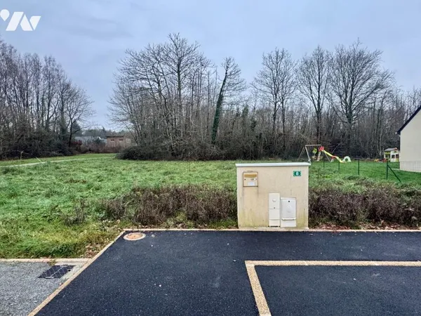 Terrain 575 m² 