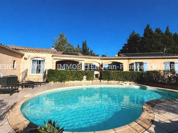 Villa 8 pièces 187 m² 