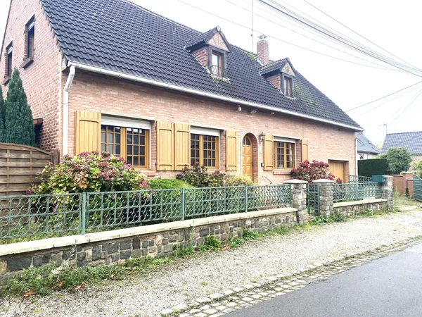 Maison 6 pièces 195 m² 