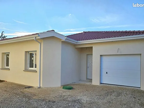 Maison 5 pièces 117 m² 
