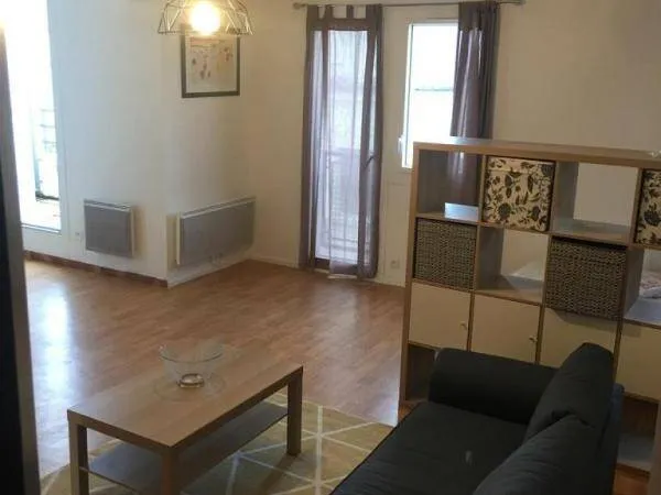 Studio 1 pièce 35 m² 