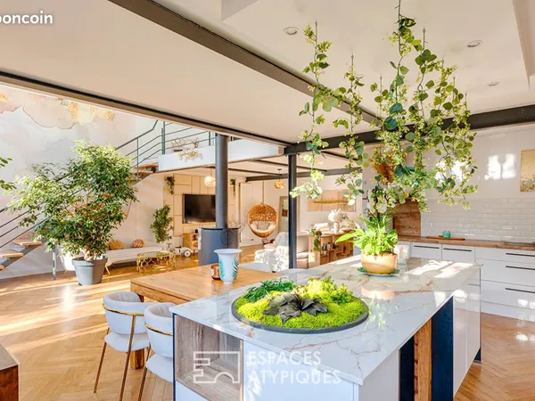 Loft/atelier/surface 5 pièces 184 m² 