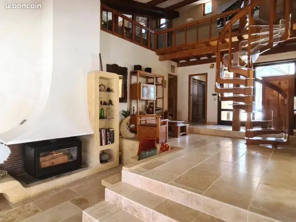 Maison 8 pièces 150 m² 