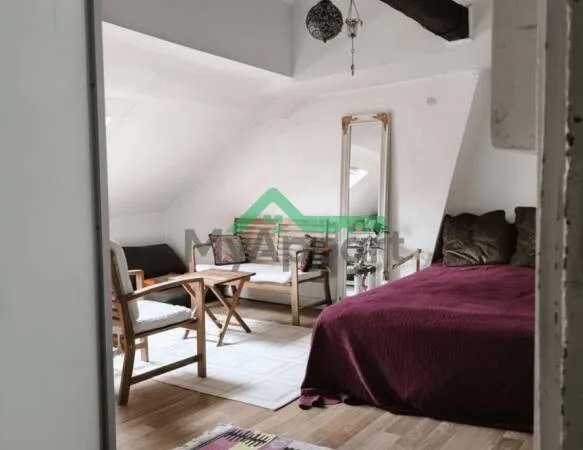 Studio 1 pièce 21 m² 