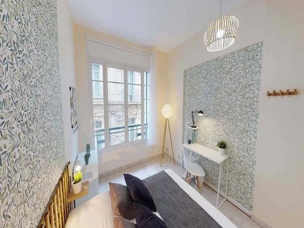 Appartement 1 pièce 15 m² 