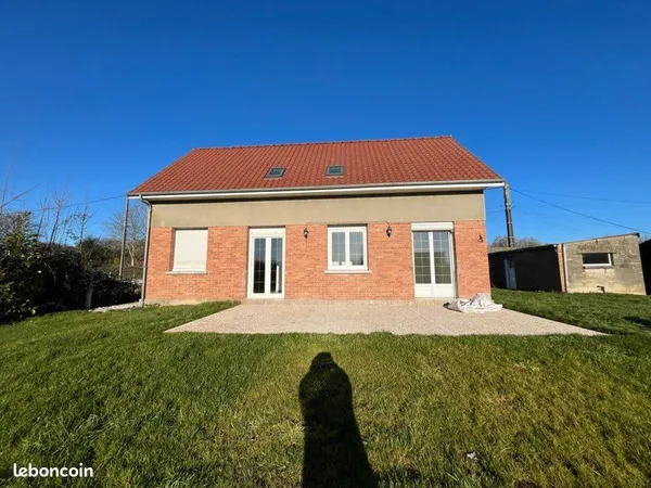 Maison individuelle entièrement rénovée 