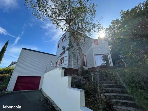 Maison 5 pièces 154 m² 