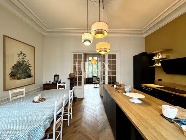 Exceptionnel appartement 106 M² à Saint Germain en Laye, le château, à 5 mn du RER A 