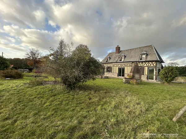 MAISON NORMANDE PROCHE DE PONT-AUDEMER 