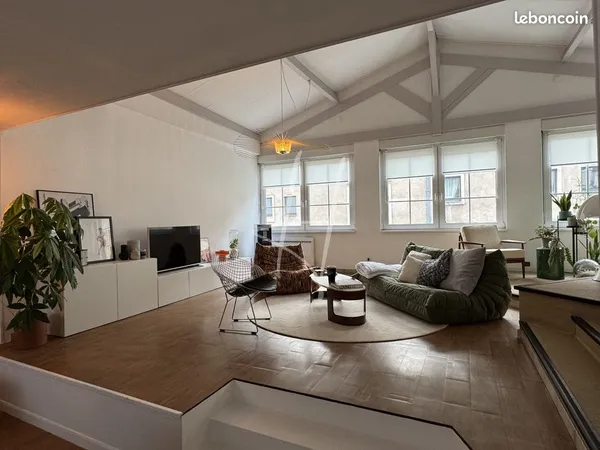Duplex 5 pièces 132 m² 