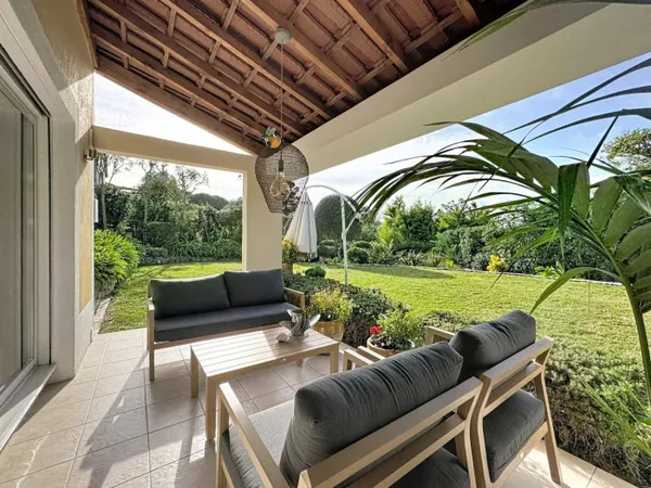 CANNES GRAND PARC MAISON JARDIN GARAGE 
