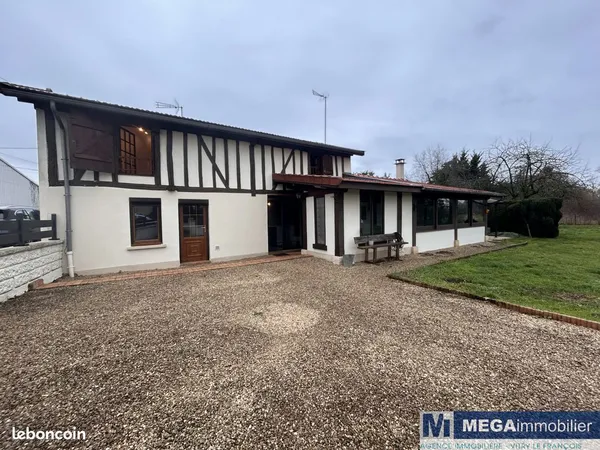 Maison 6 pièces 153 m² 