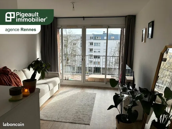 Studio 1 pièce 29 m² 