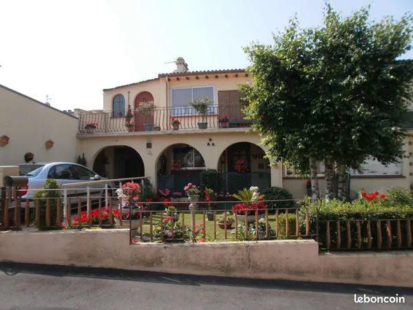 Ancienne maison F7 à ILLANGE 