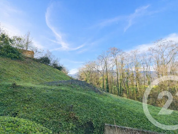 Terrain 546 m² 