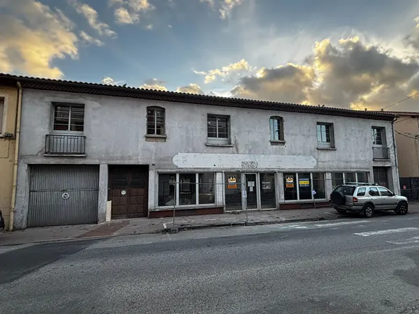 Local commercial 254 m2 
