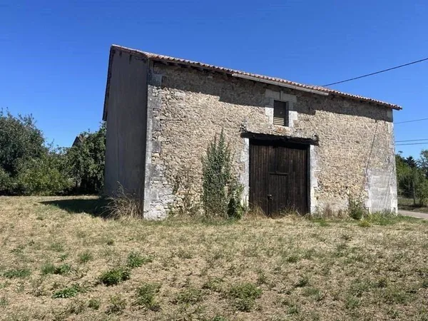 Maison Vente Champs-Romain   27000€