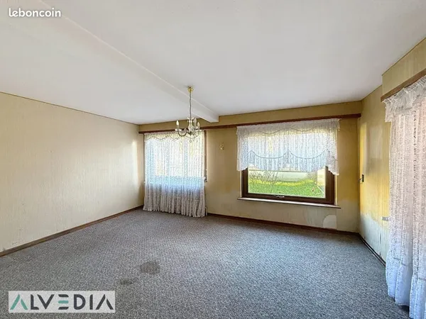 Maison 6 pièces 145 m² 