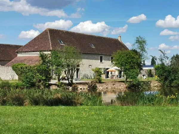 Grange entièrement restaurée- 5 mn gare et commerces 