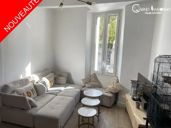 RARE ! Appartement T3+très grande cave entièrement rénové en 202 