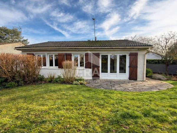 Maison de plain-pied 4 pièces 84 m² 