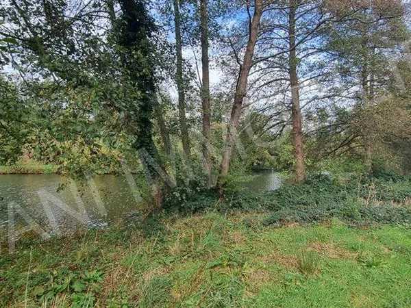 Terrain 9560 m² 