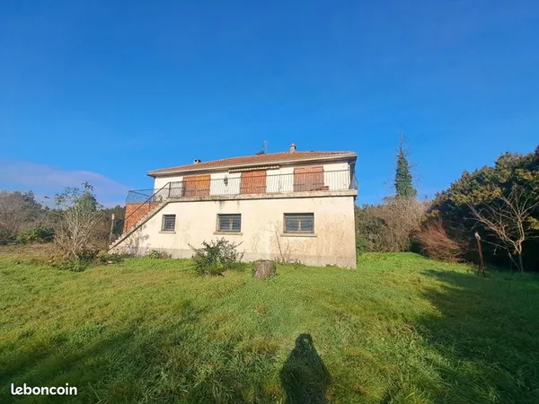Maison 5 pièces 144 m² 