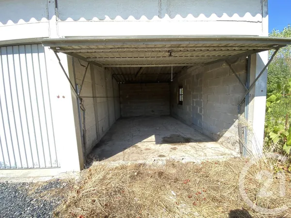 Parking 15 m² 