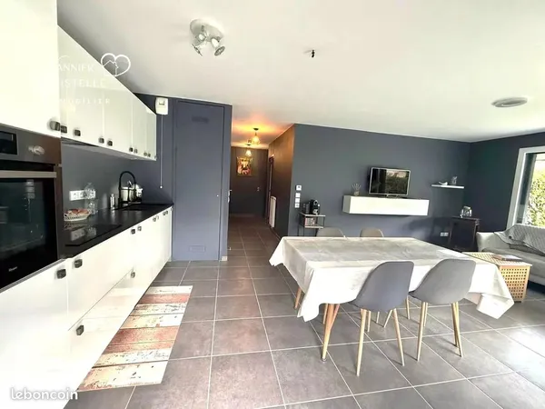 Appartement 3 pièces 65 m² 