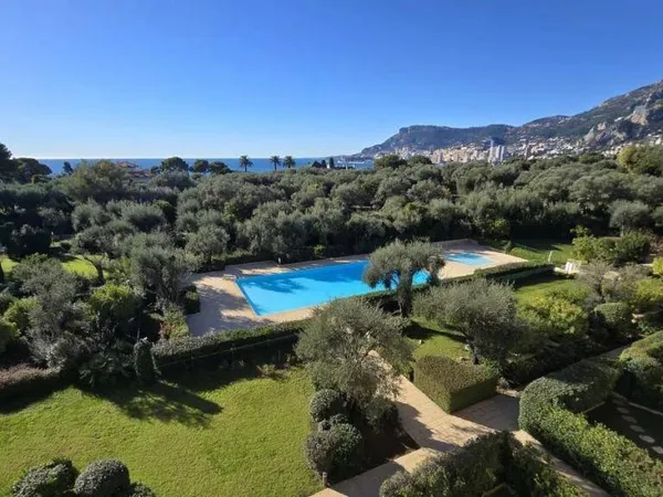 Appartement 5 pièces 180 m² 